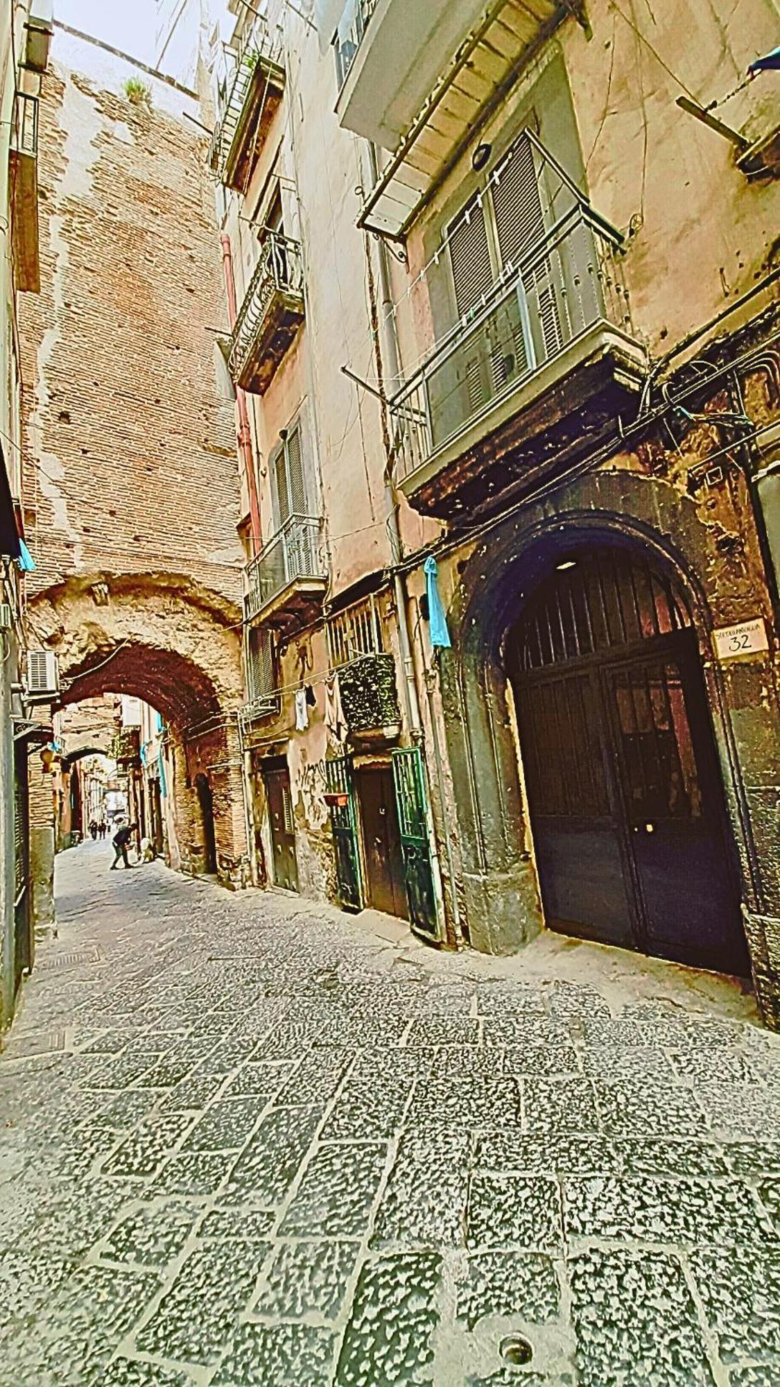 La Stanza Di Daria - Un Nido Silenzioso Nel Cuore Del Centro Storico * Naples